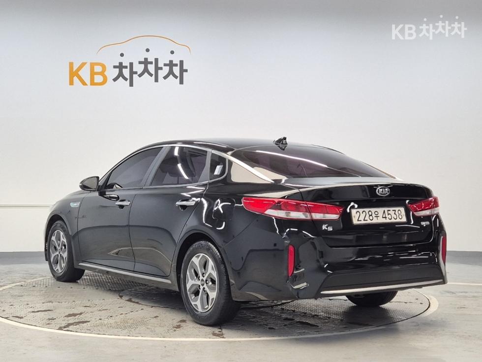 2019 - kia k5