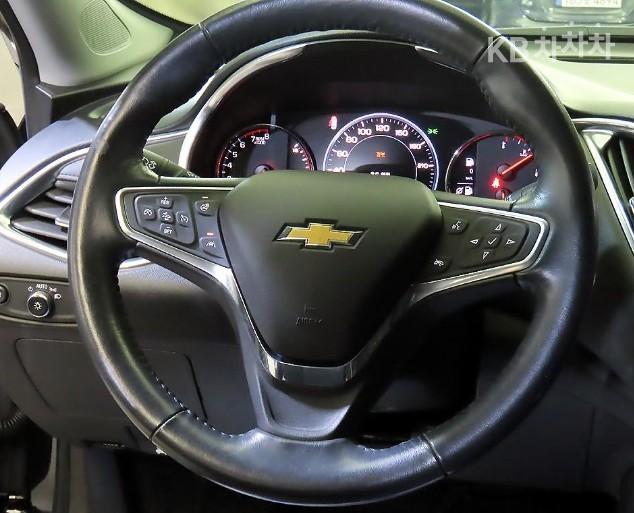 Chevrolet Malibu 1.3 Turbo Premier 9