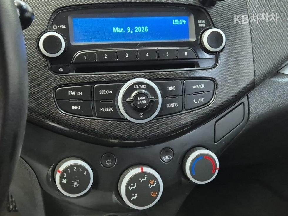 Chevrolet Spark — miniaturë 16