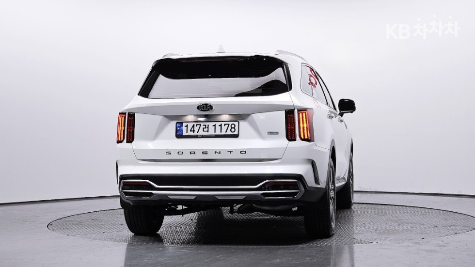 2021 - kia sorento