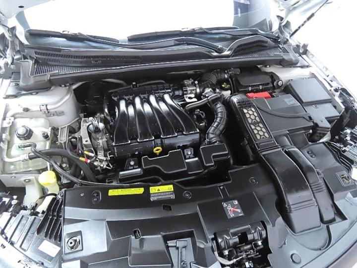 Renault SM6 2.0 LPe RE 8