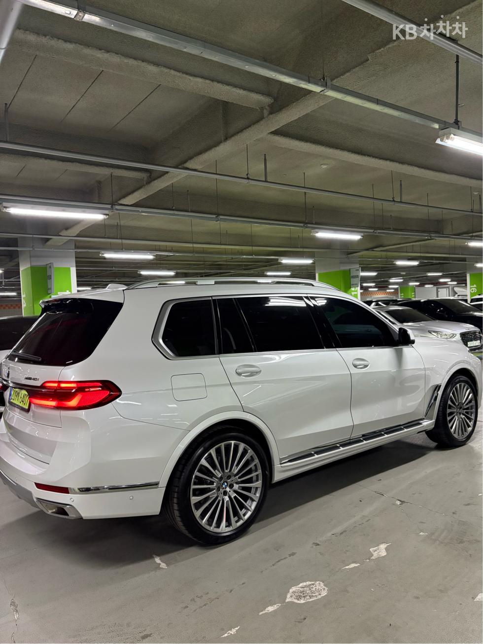 BMW X7 — miniaturë 4