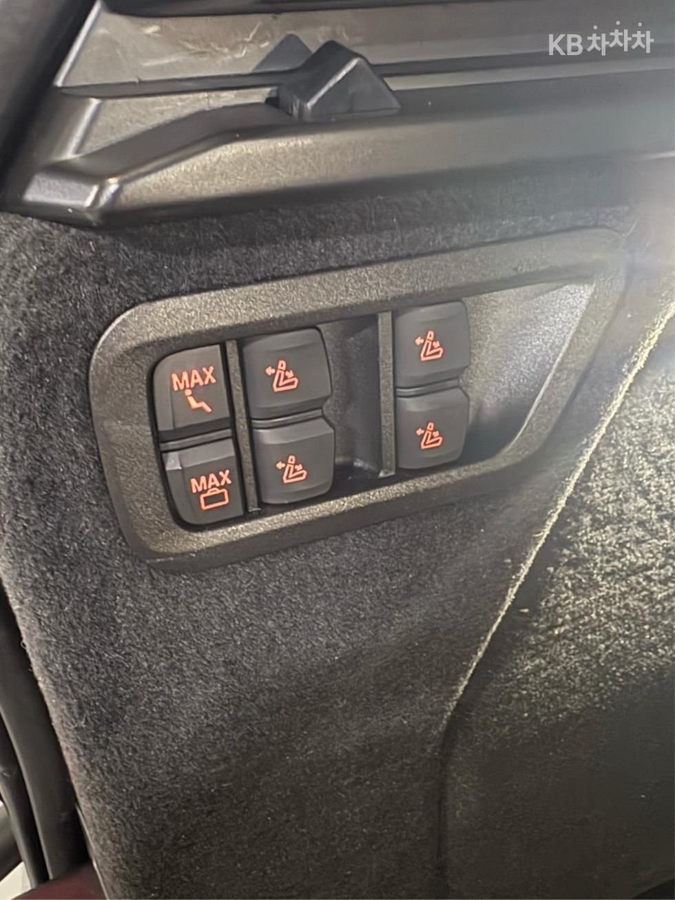 BMW X7 — miniaturë 20