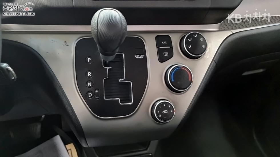 2013 - kia ray