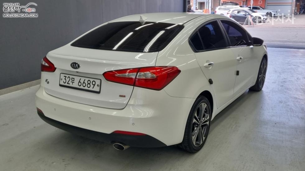 2013 - kia k3