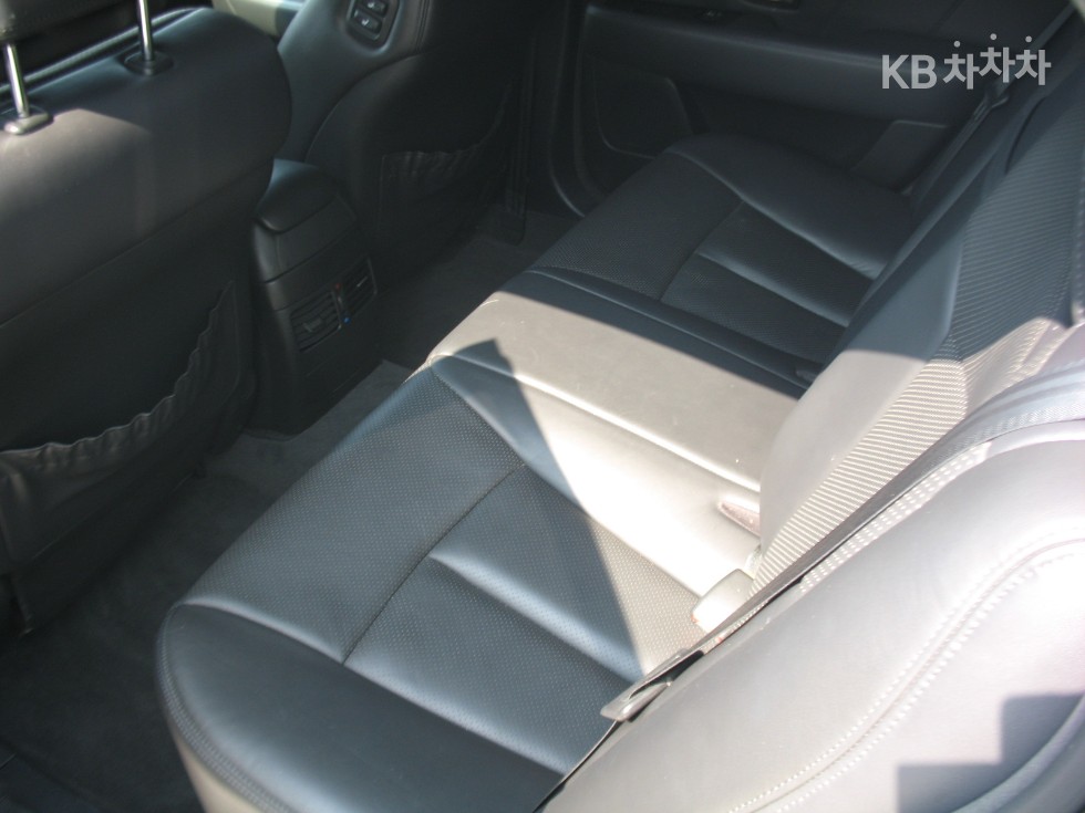2010 - kia opirus