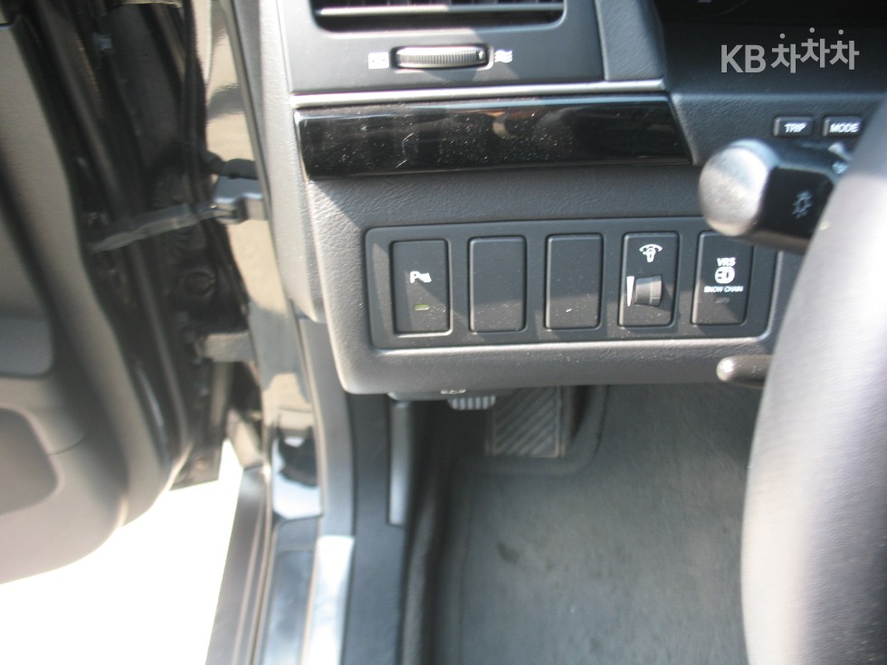 2010 - kia opirus