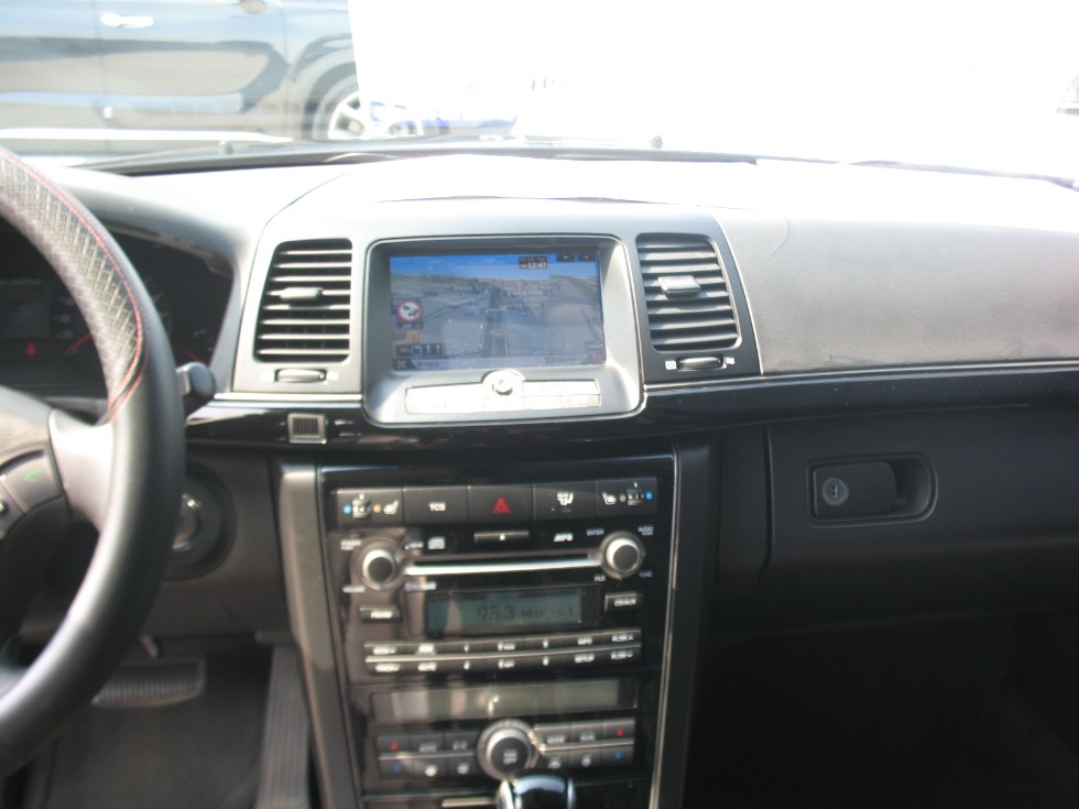 2010 - kia opirus
