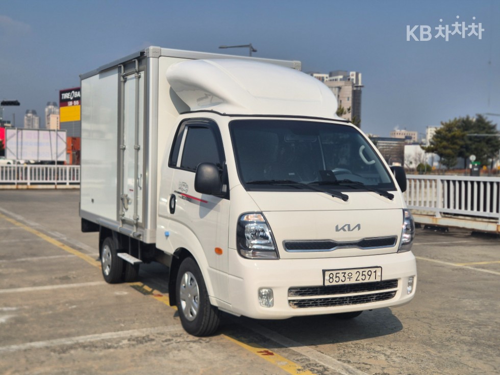Kia 더 뉴 봉고3 LPG 내장탑차 1톤 하이 킹캡 초장축 L - фото 1