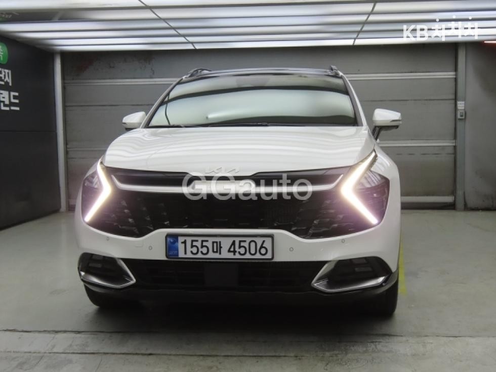 2022 - kia sportage