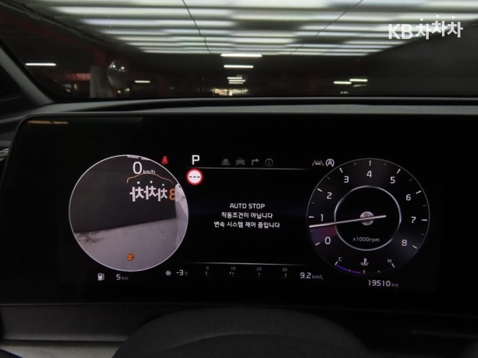 2022 - kia sportage