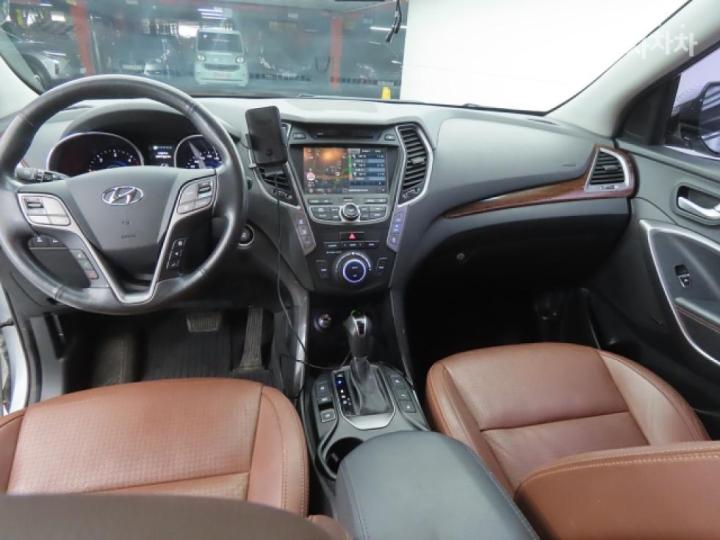 Hyundai Maxcruz Diesel e-VGT 2.2 4WD Exclusive Special 8