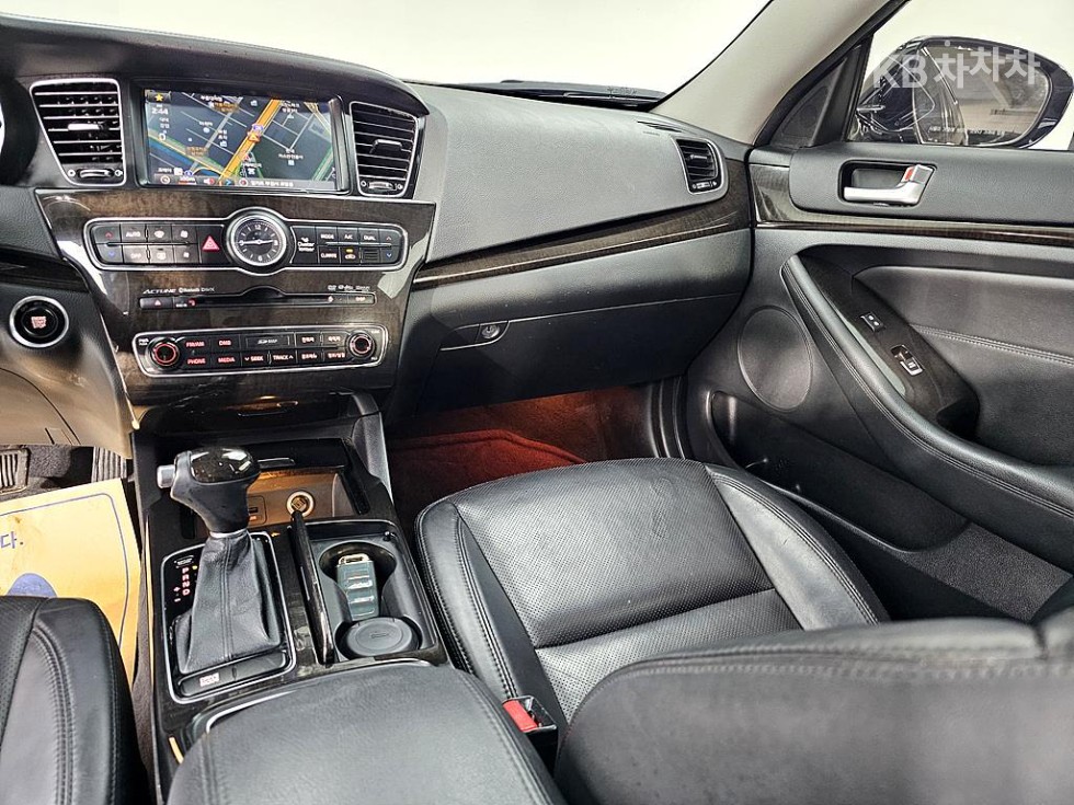 2013 - kia k7