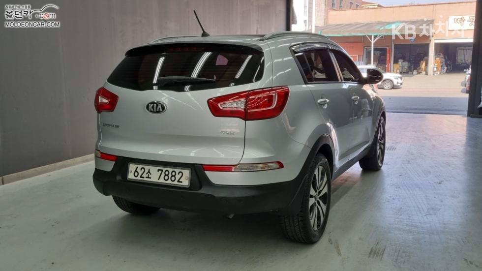 2013 - kia sportage