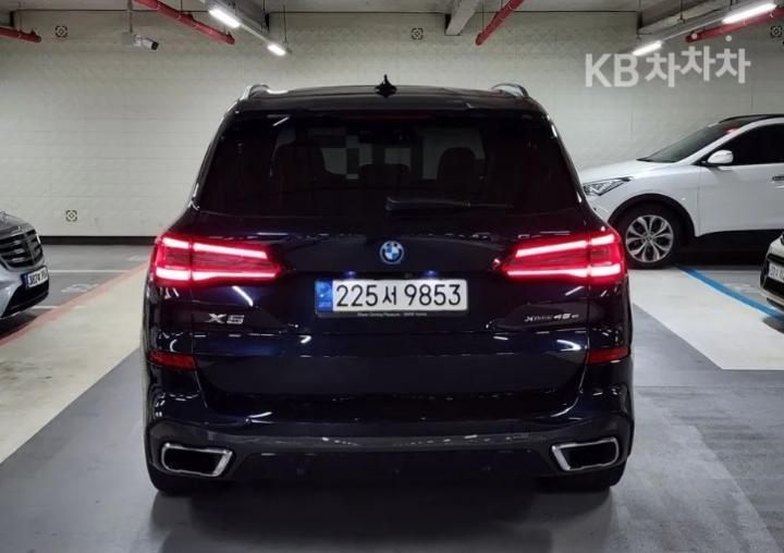 BMW X5 G05 xDrive 45e xLine 5