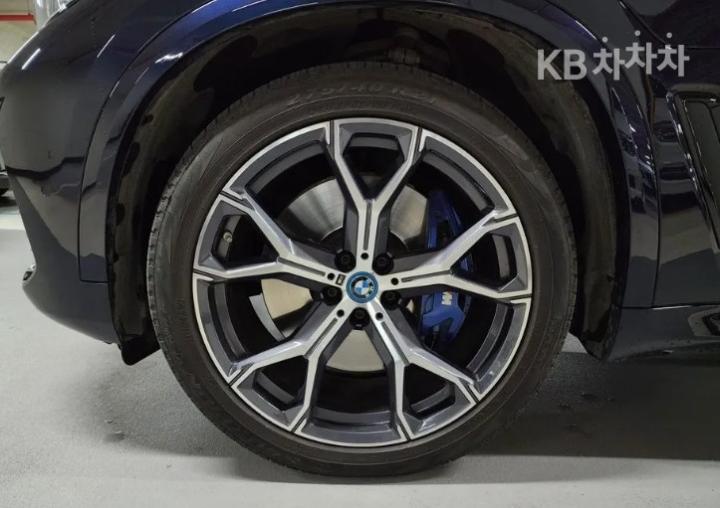 BMW X5 G05 xDrive 45e xLine 6