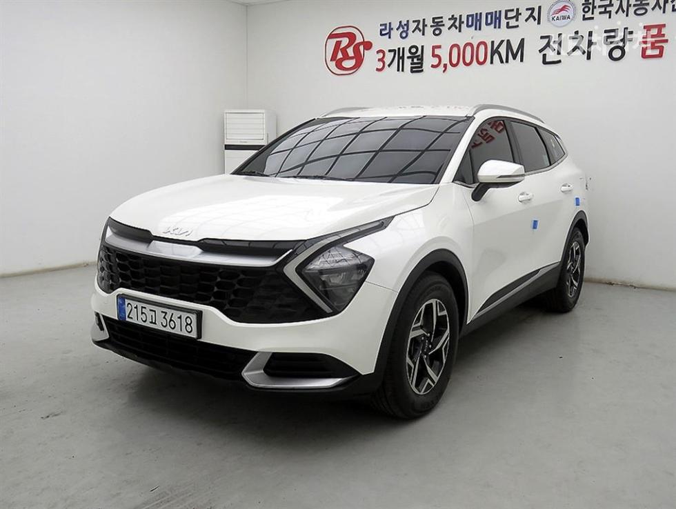 2022 - kia sportage