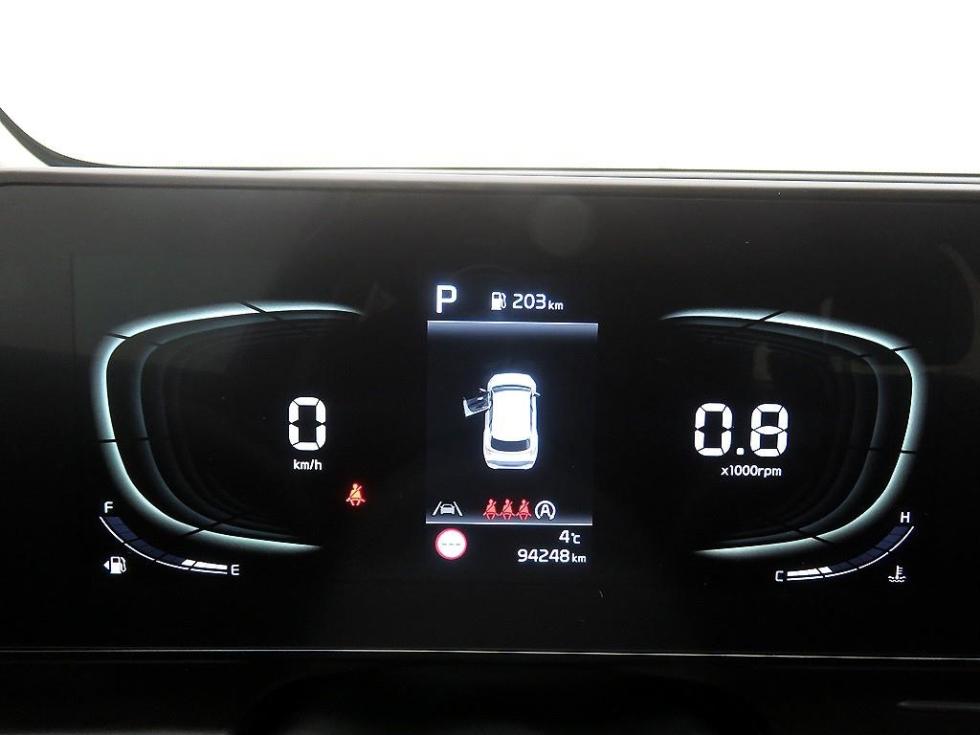 2022 - kia sportage