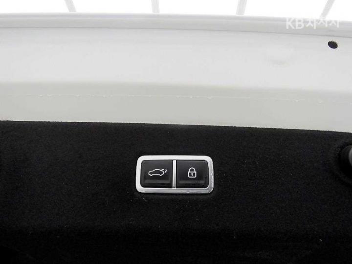 Hyundai IONIQ 6 CE Long Range Exclusive 6