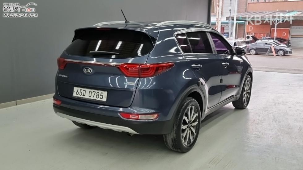 2016 - kia sportage