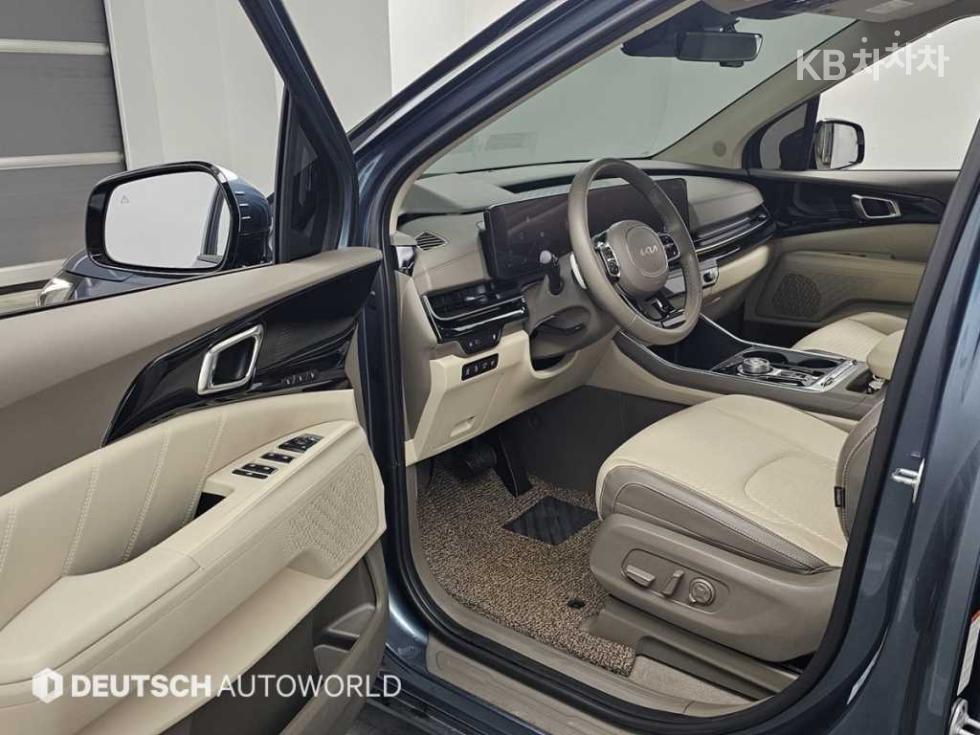 2024 - kia carnival