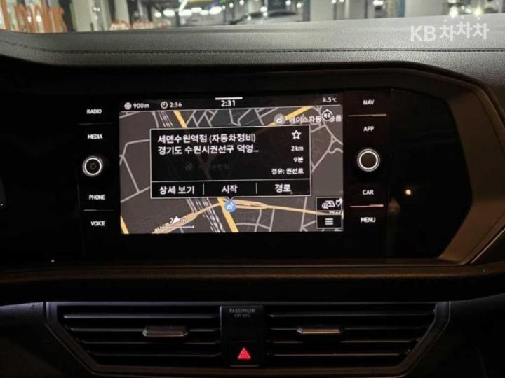 Volkswagen Jetta The 1.4 TSI Prestige 9