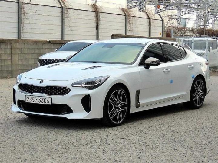 Kia Stinger Meister 2.5 Gasoline Turbo 2WD Masters 3