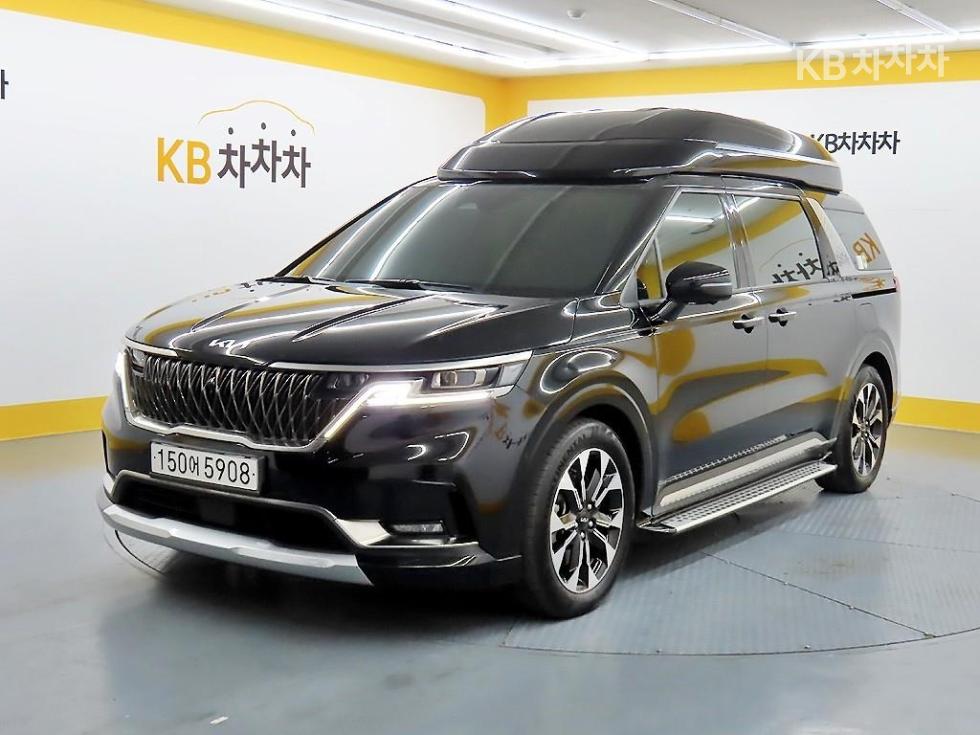 2023 - kia carnival