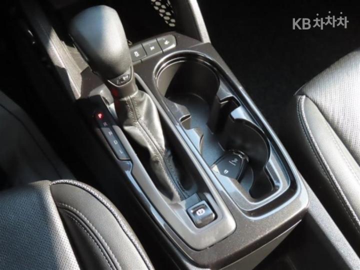 Chevrolet Trailblazer 1.35 Gasoline 2WD Premier 7