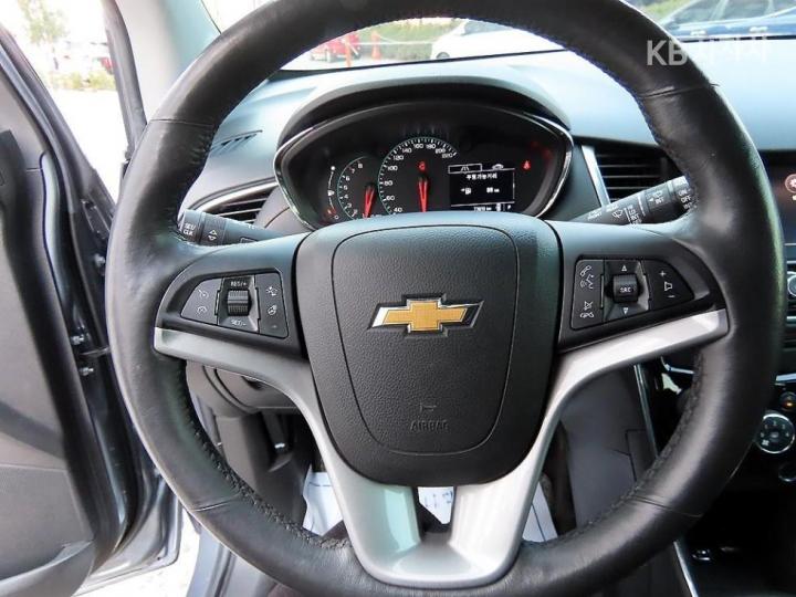 Chevrolet Trax 1.4 Premier 9