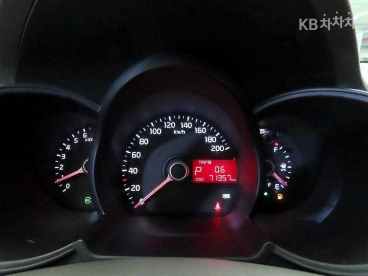 Kia Morning Smart Bi-Fuel 10