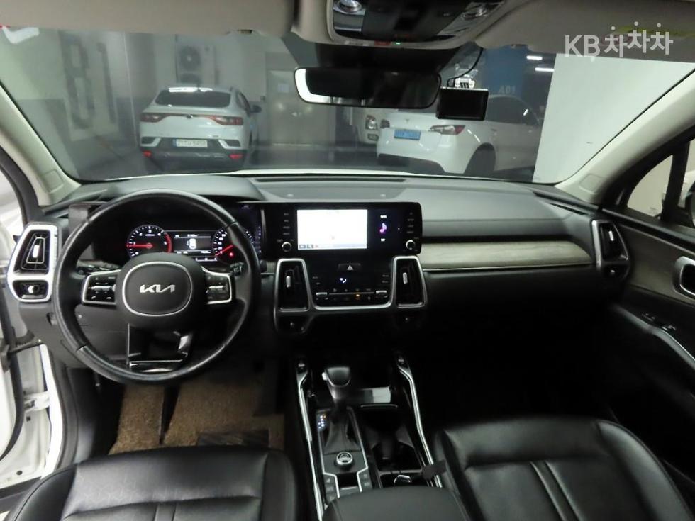 2022 - kia sorento