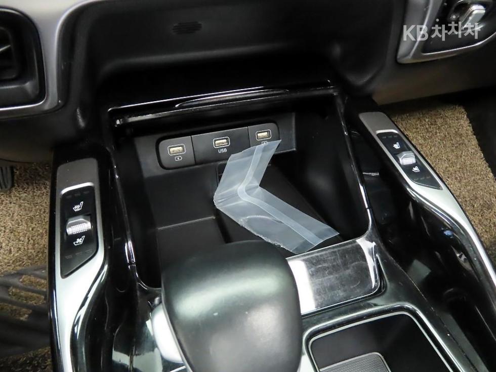 2022 - kia sorento