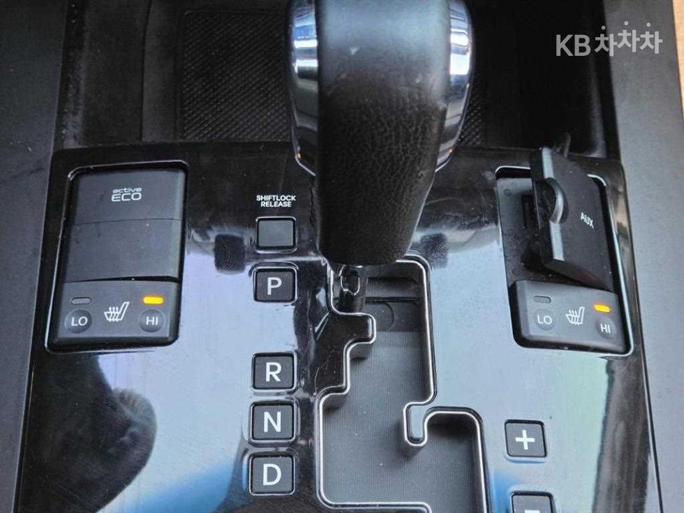 2012 - kia mohave