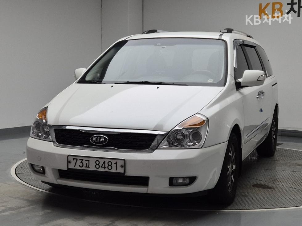 2014 kia carnival