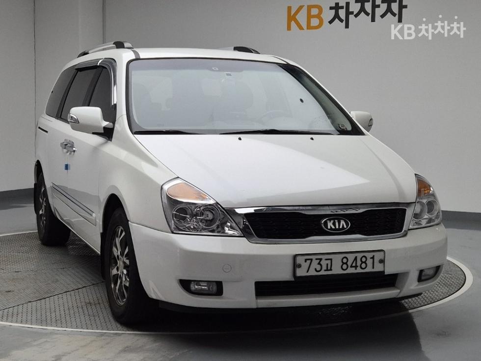 2014 - kia carnival