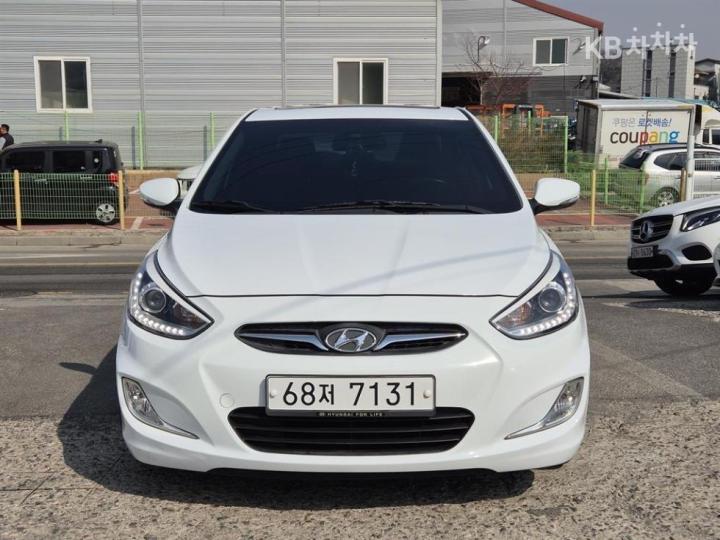 Hyundai Accent New 1.6 GDi Premium 2