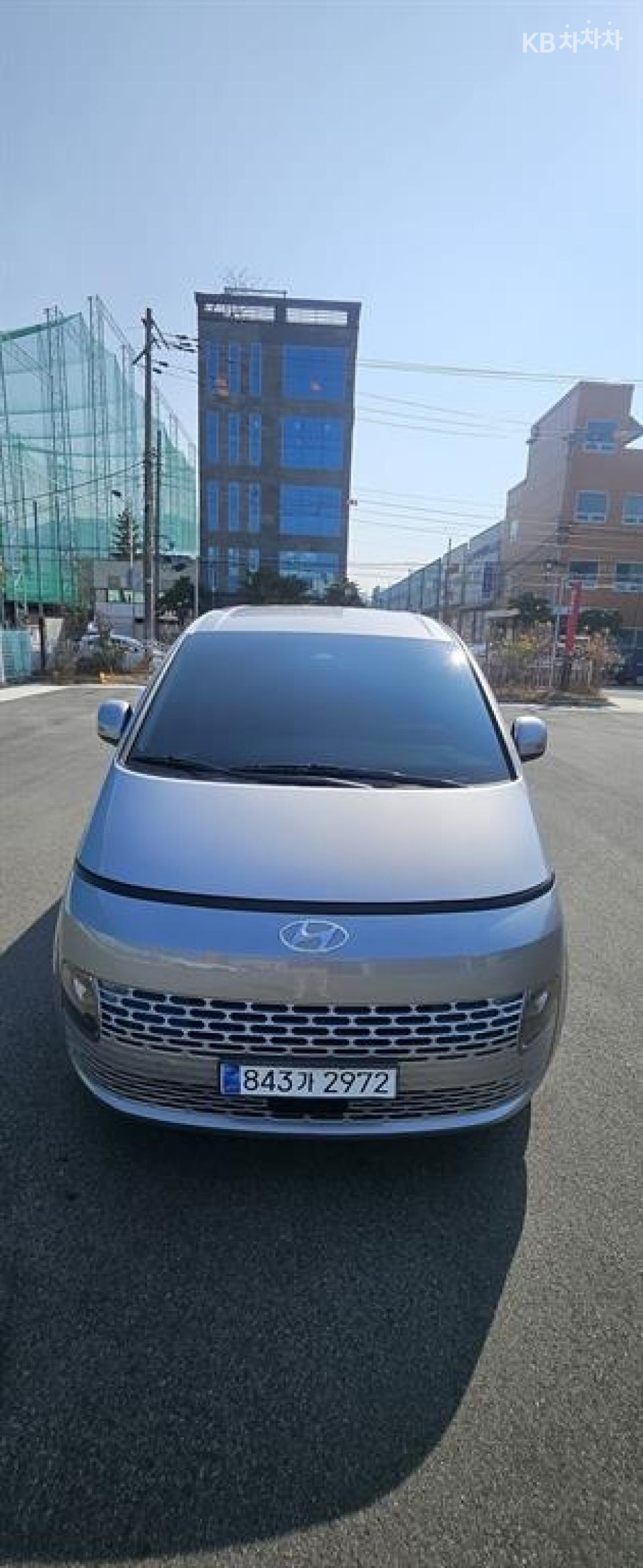 Hyundai Staria — miniaturë 2
