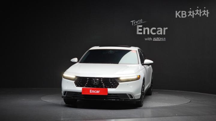 Honda Accord 2.0 HEV Touring 4