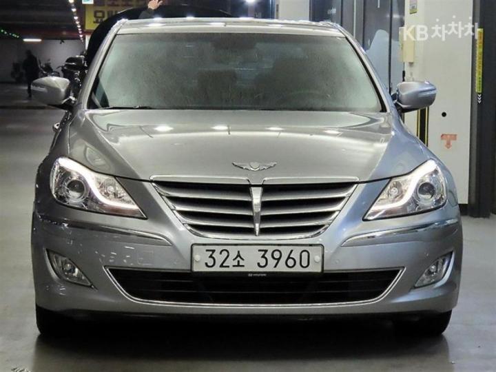 Hyundai Genesis BH330 MODERN Base Type 3