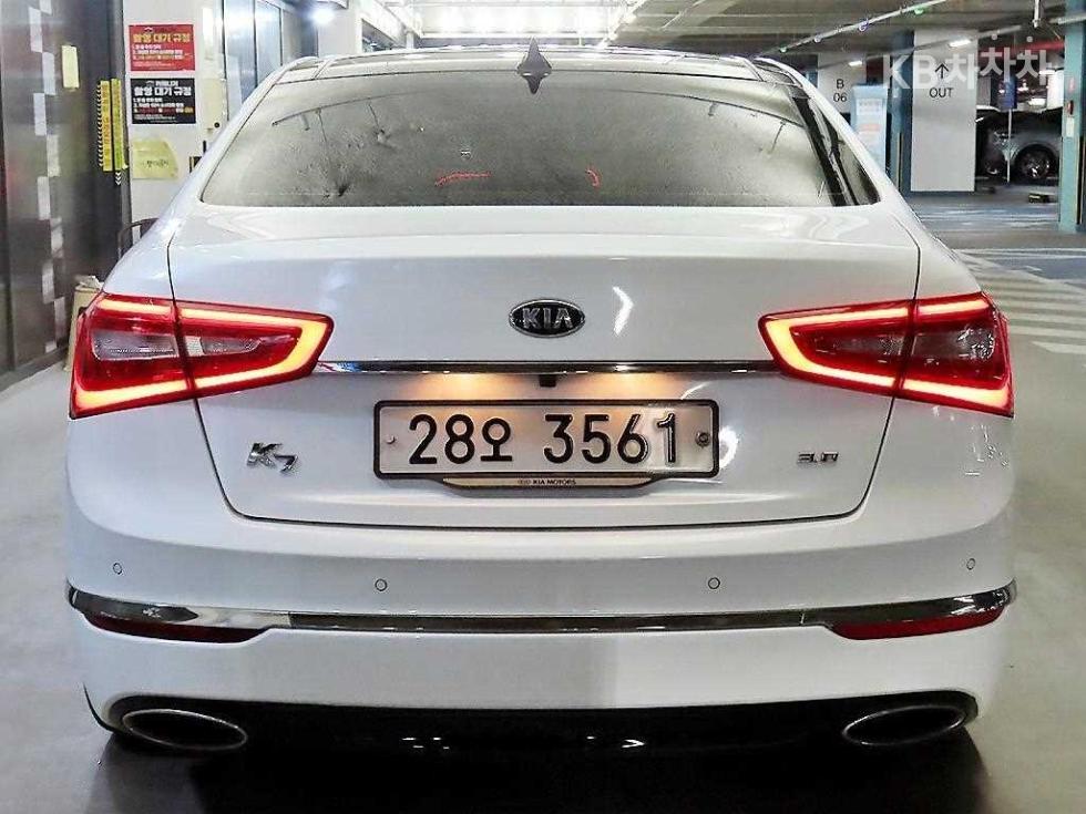 2015 - kia k7