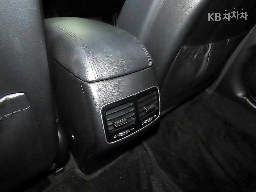2015 - kia k7