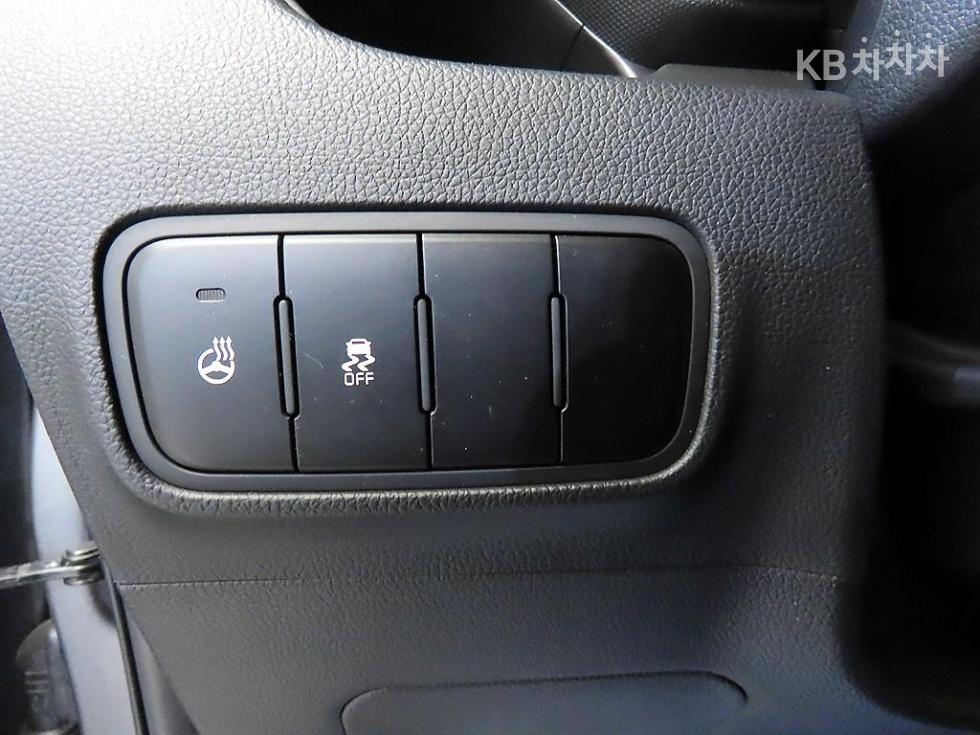 2023 - kia kia