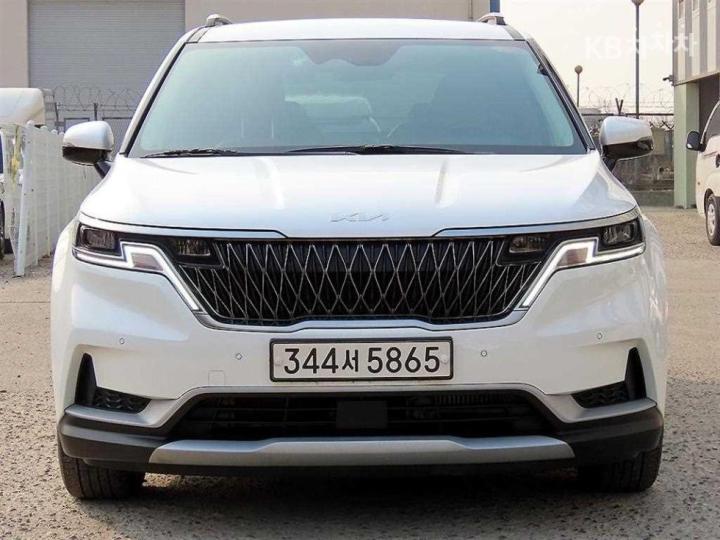 Kia Carnival D2.2 Prestige