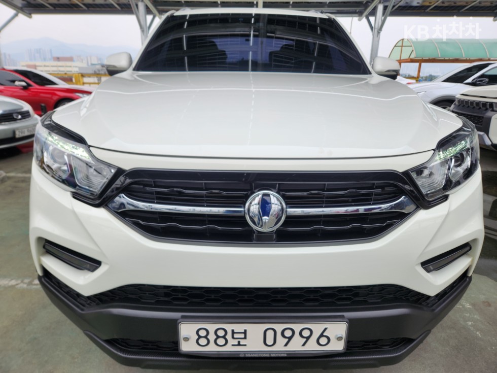 KG Mobility 렉스턴 스포츠 2.2 4WD 프레스티지 스페셜 - фото 1