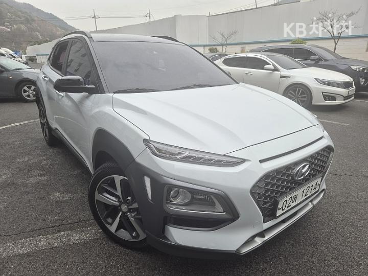 Hyundai Kona 1.6 Turbo 4WD Premium 2