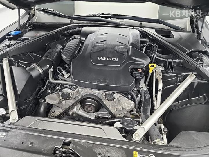 Genesis EQ900 3.8 GDI Luxury 6