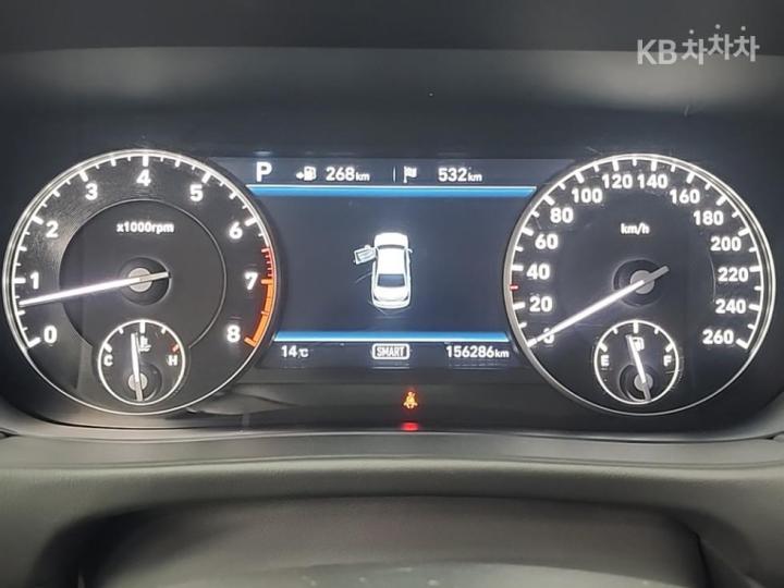 Genesis EQ900 3.8 GDI Luxury 7