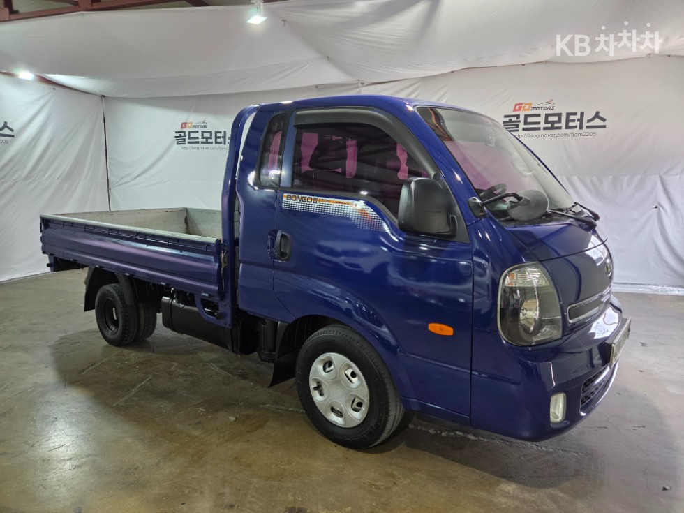 2013 - kia bongo iii