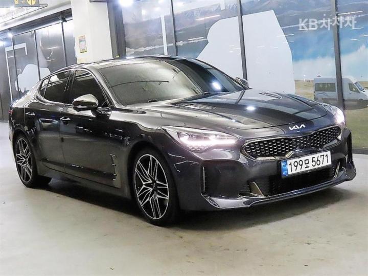 Kia Stinger Meister 2.5 Gasoline Turbo 2WD Masters 2